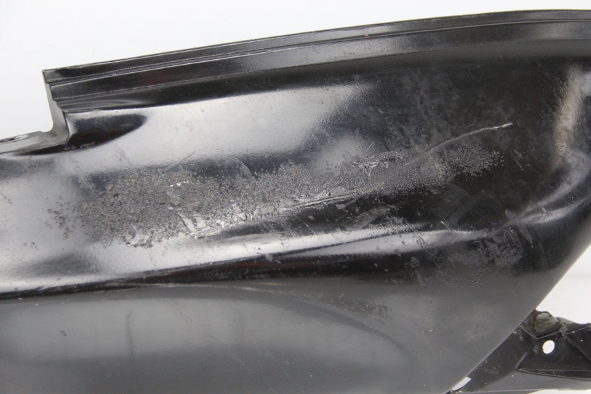 photo de PARAFANGO POSTERIORE DESTRO SUZUKI UC EPICURO 125 (1999 - 2003)