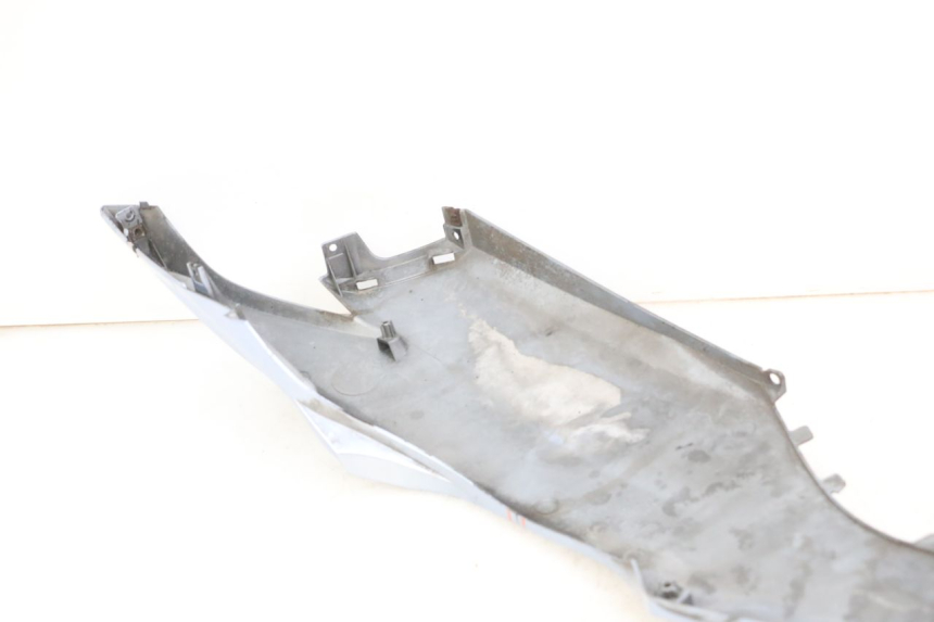 photo de PARAFANGO POSTERIORE DESTRO SUZUKI UH BURGMAN 125 (2002 - 2006)