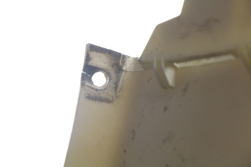 photo de PARAFANGO POSTERIORE DESTRO PEUGEOT VIVACITY 125 (2010 - 2017)