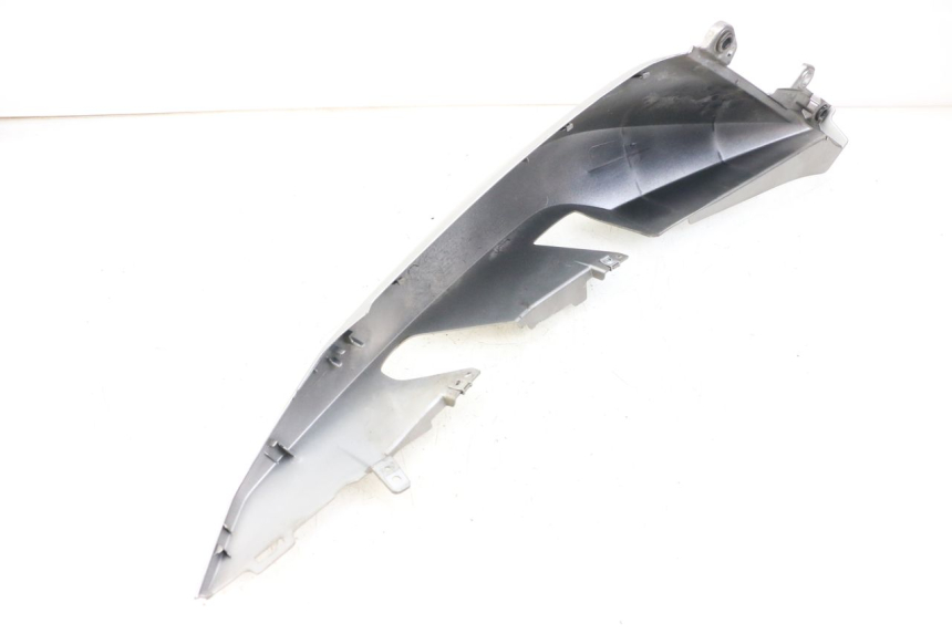 photo de PARAFANGO POSTERIORE DESTRO YAMAHA XMAX X-MAX ABS 125 (2017 - 2020)