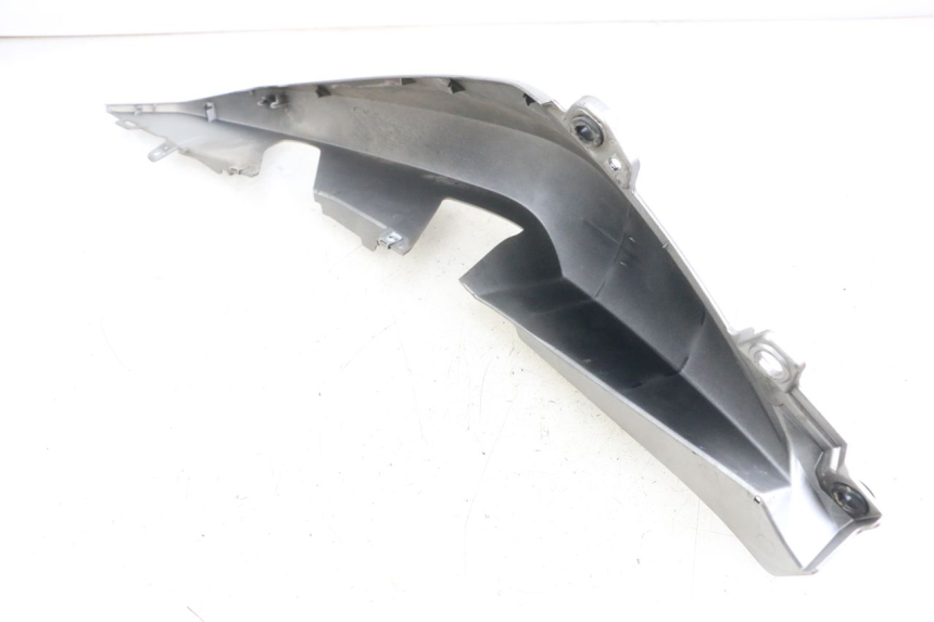 photo de PARAFANGO POSTERIORE DESTRO YAMAHA XMAX X-MAX ABS 125 (2017 - 2020)