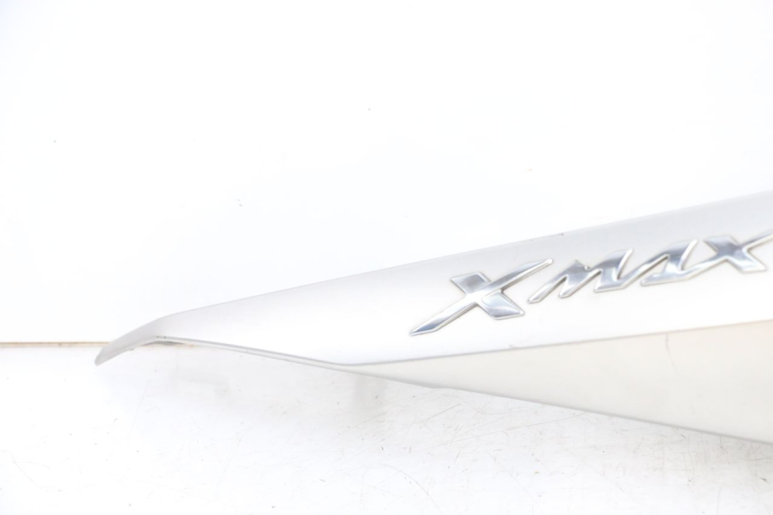 photo de PARAFANGO POSTERIORE DESTRO YAMAHA XMAX X-MAX ABS 125 (2017 - 2020)