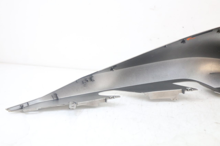 photo de PARAFANGO POSTERIORE DESTRO YAMAHA XMAX X-MAX ABS 125 (2017 - 2020)