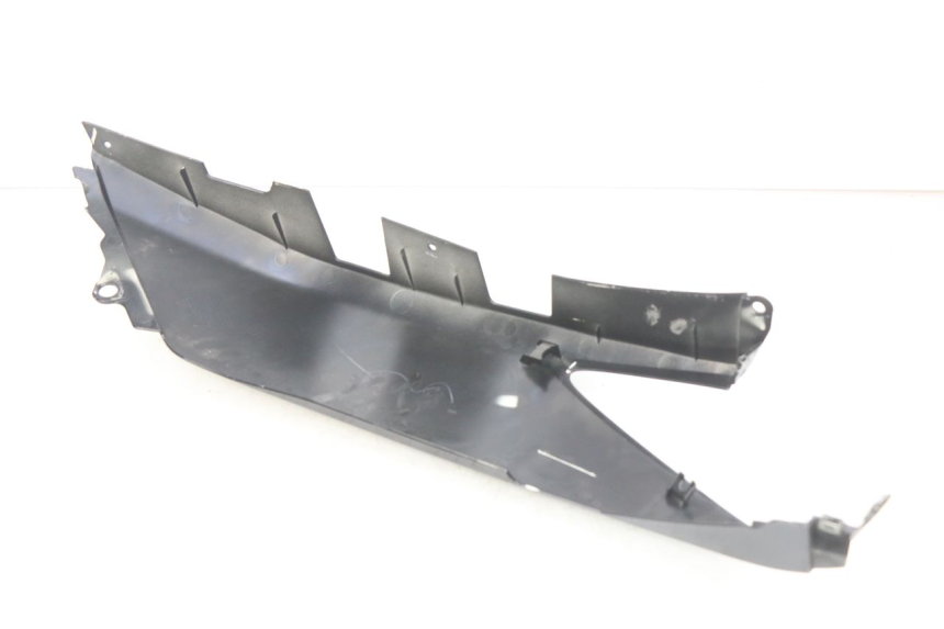 photo de CARENA POSTERIORE DESTRA YAMAHA X-MAX XMAX 125 (2010 - 2014)