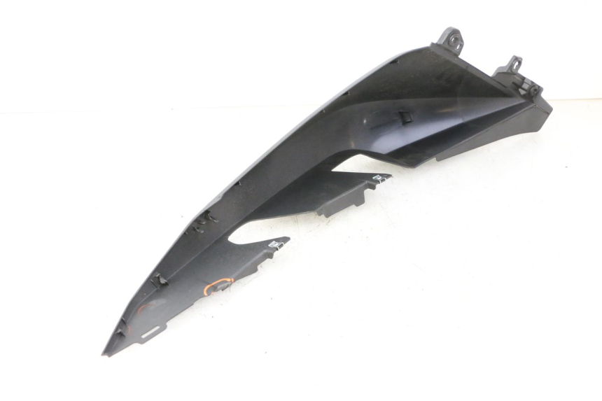 photo de CARENA POSTERIORE DESTRA YAMAHA XMAX X-MAX 125 (2021 - 2025)
