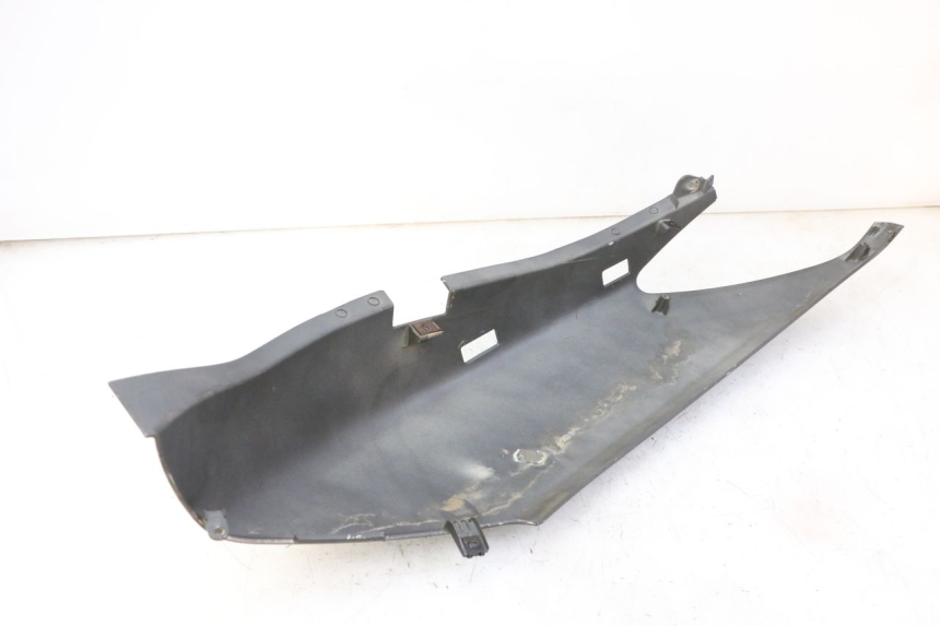 photo de PARAFANGO POSTERIORE DESTRO YAMAHA X-MAX XMAX 250 (2006 - 2009)