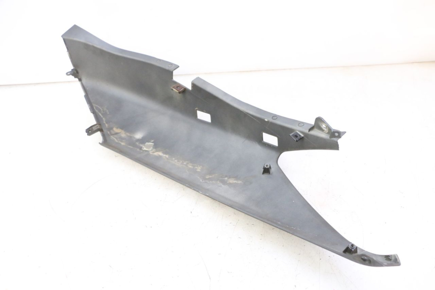 photo de PARAFANGO POSTERIORE DESTRO YAMAHA X-MAX XMAX 250 (2006 - 2009)