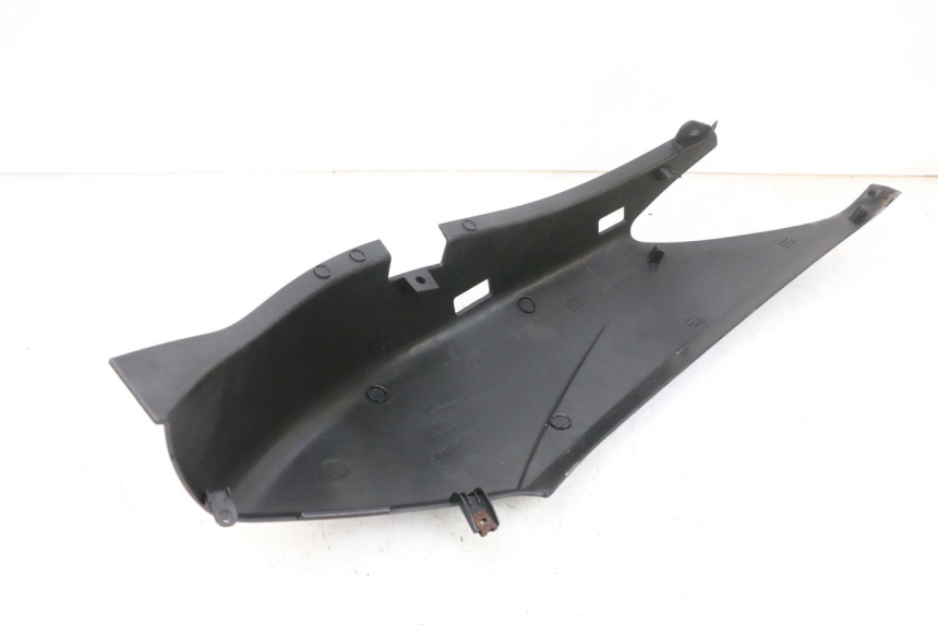 photo de PARAFANGO POSTERIORE DESTRO YAMAHA XMAX X-MAX 125 (2006 - 2009) - Dettaglio del componente