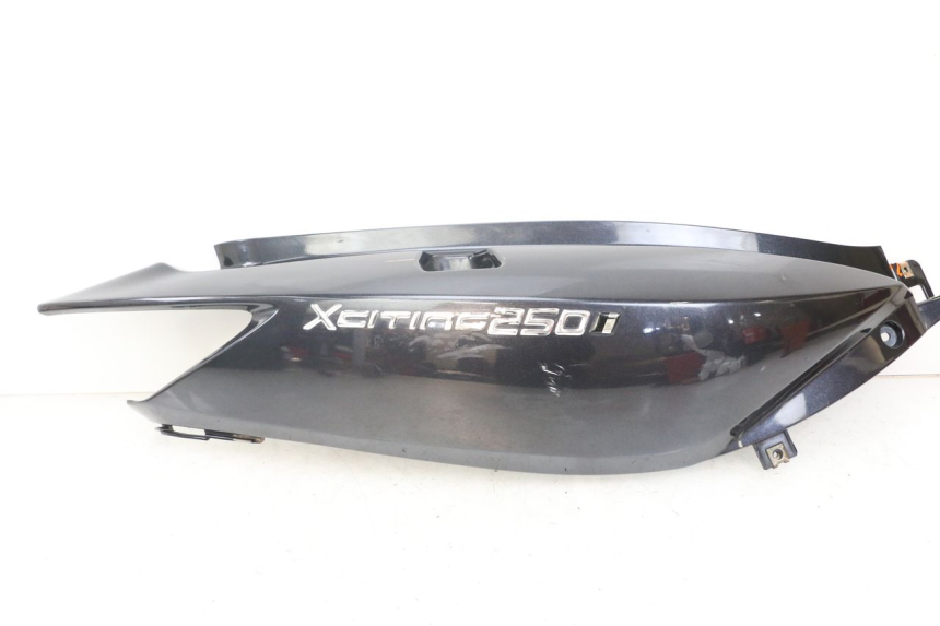 photo de PARAFANGO POSTERIORE DESTRO KYMCO XCITING 250 (2006 - 2009)