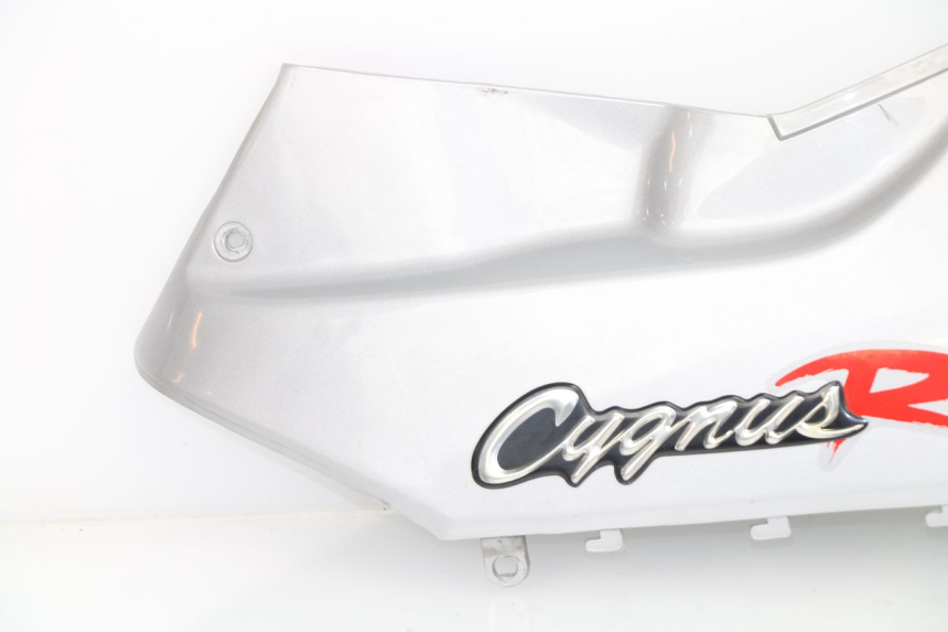 photo de PARAFANGO POSTERIORE DESTRO YAMAHA CYGNUS 125 (1995 - 2003)