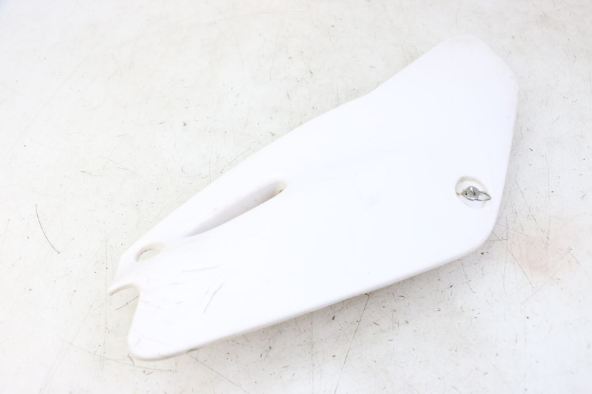 photo de CARENA POSTERIORE DESTRA YAMAHA TTR 125 (2000 - 2020)