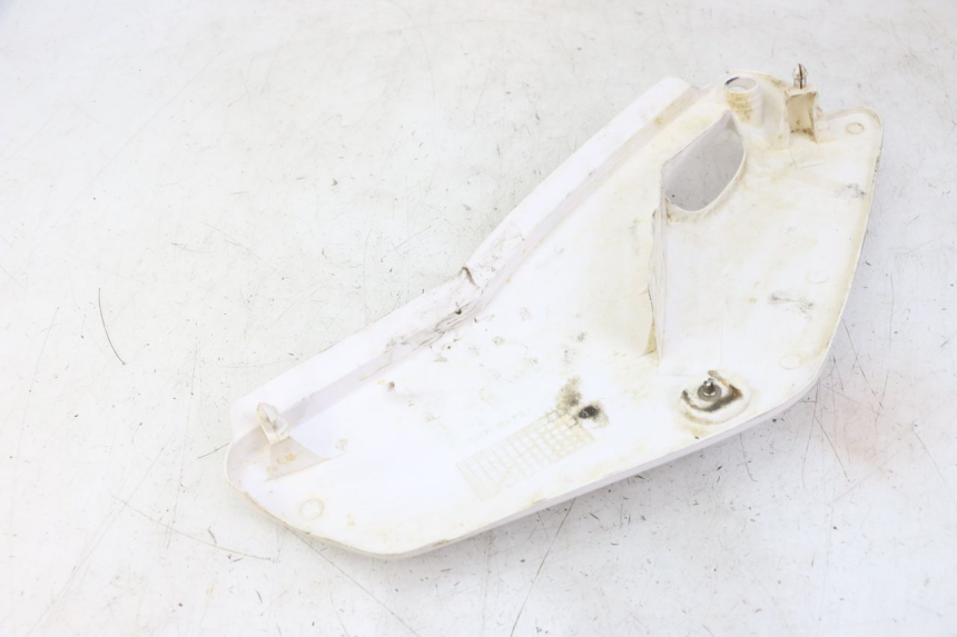 photo de CARENA POSTERIORE DESTRA YAMAHA TTR 125 (2000 - 2020)