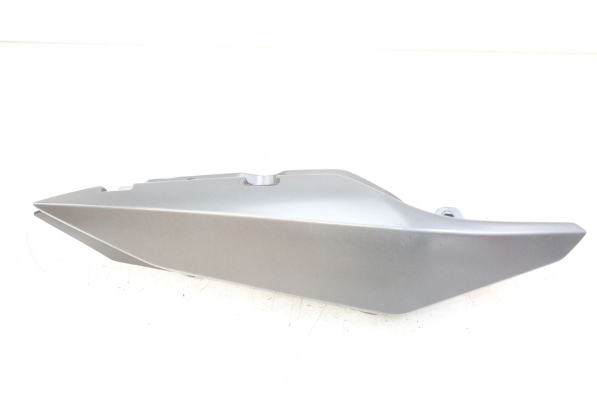 photo de CARENA POSTERIORE DESTRA YAMAHA XJ6 ABS 600 (2008 - 2016)
