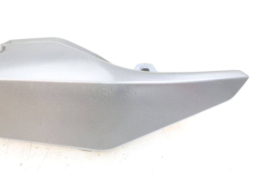 photo de CARENA POSTERIORE DESTRA YAMAHA XJ6 ABS 600 (2008 - 2016)