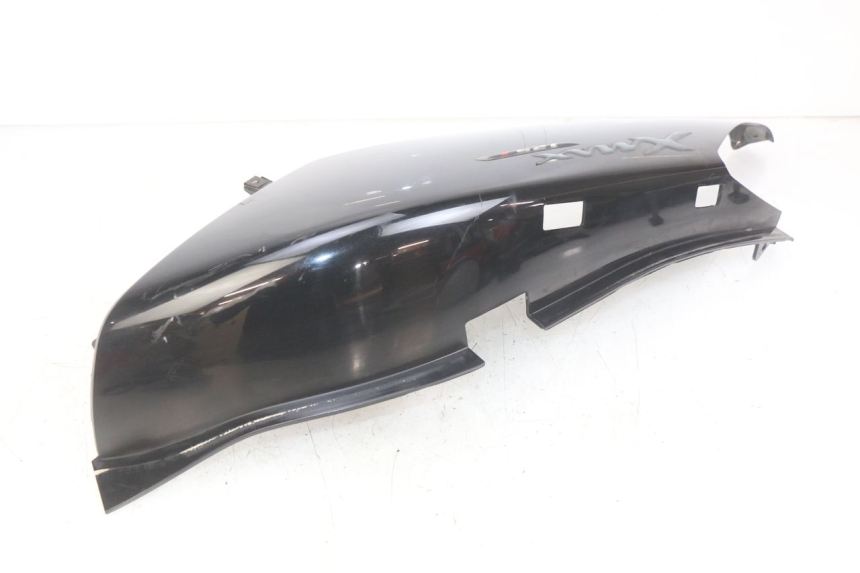 photo de PARAFANGO POSTERIORE DESTRO YAMAHA XMAX X-MAX 125 (2006 - 2009)