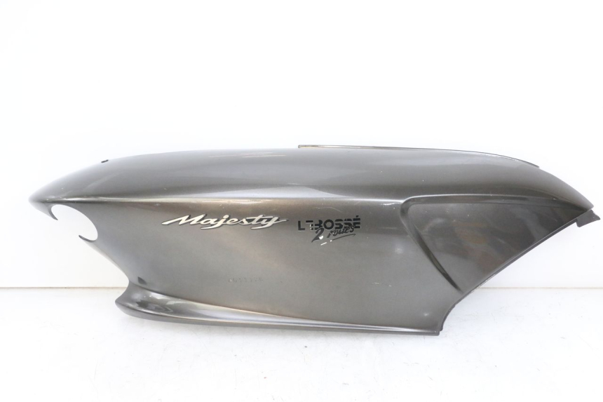 photo de CARENA POSTERIORE DESTRA YAMAHA YP MAJESTY 125 (2002 - 2006)