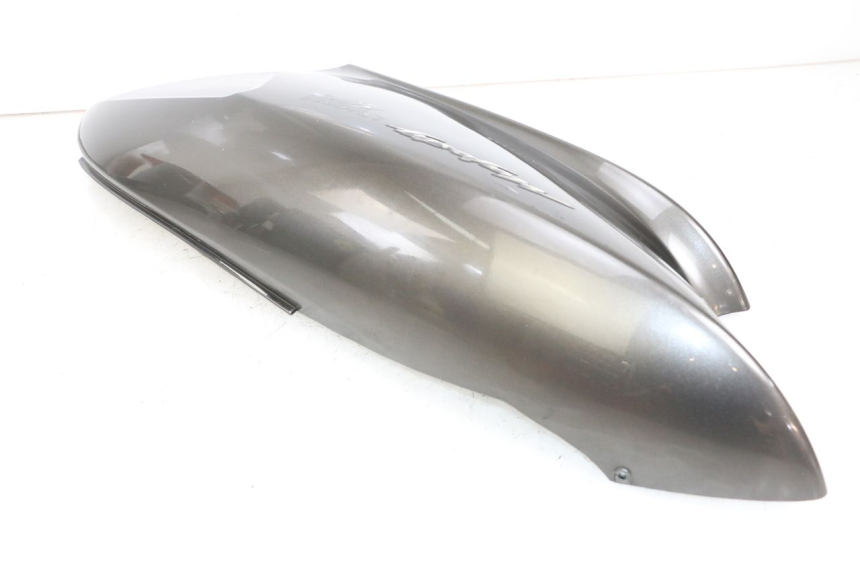 photo de CARENA POSTERIORE DESTRA YAMAHA YP MAJESTY 125 (2002 - 2006)