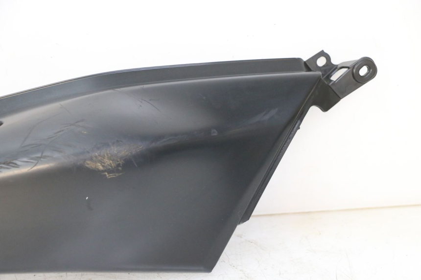 photo de CARENA POSTERIORE DESTRA YAMAHA YP T-MAX TMAX 530 (2017 - 2020)