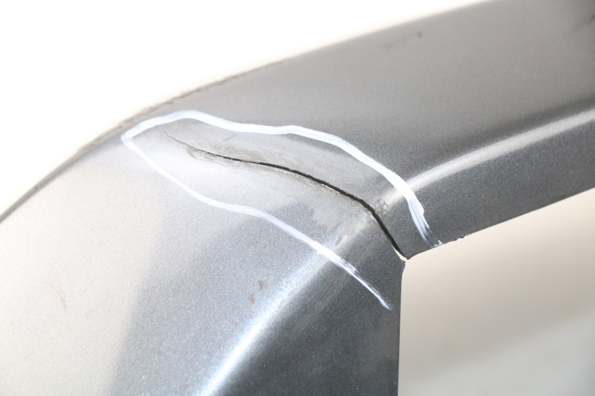 photo de PARAFANGO POSTERIORE DESTRO YAMAHA YP X-MAX XMAX 400 (2014 - 2017)