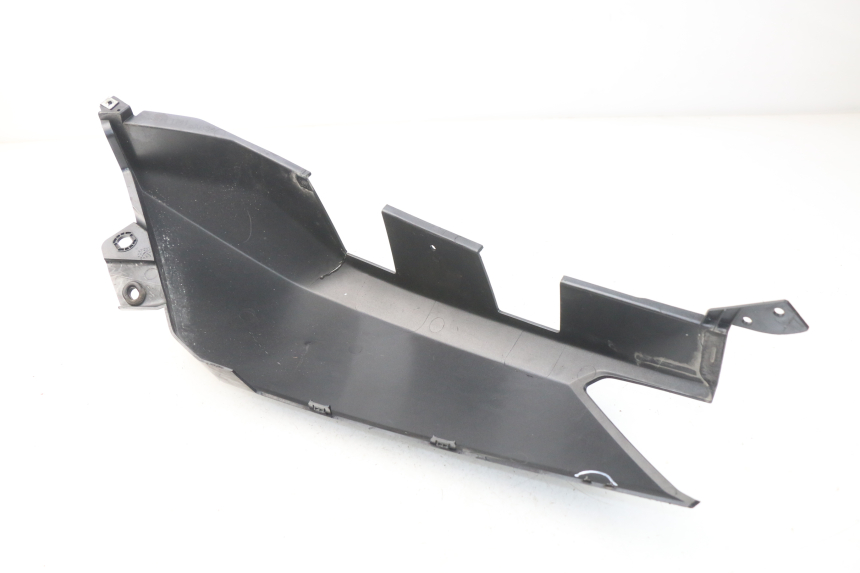 photo de PARAFANGO POSTERIORE DESTRO YAMAHA YP X-MAX XMAX 400 (2014 - 2017)