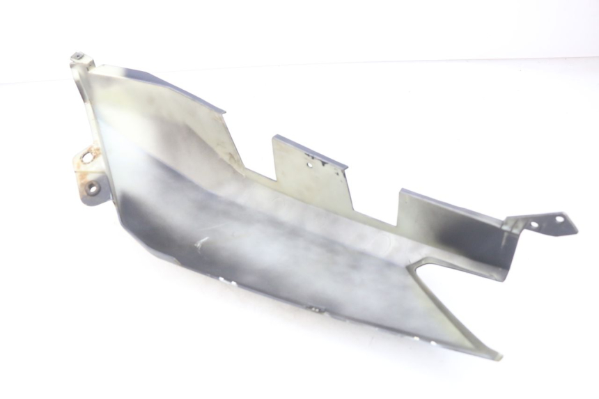 photo de PARAFANGO POSTERIORE DESTRO YAMASAKI YM T 125 (2015 - 2020)