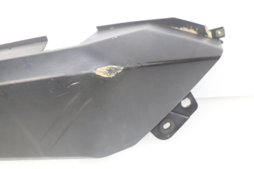 photo de PARAFANGO POSTERIORE DESTRO YAMASAKI YM T 125 (2015 - 2020)