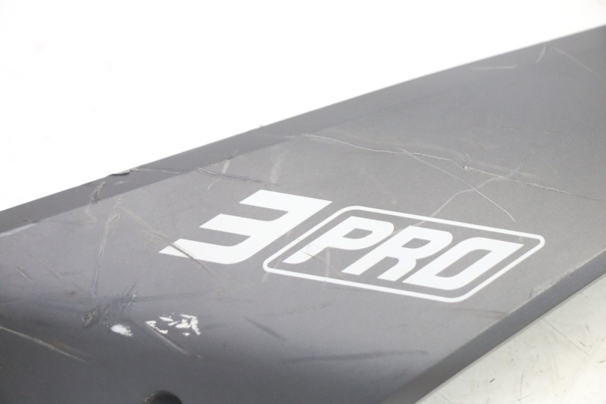 photo de CARENA POSTERIORE DESTRA SEGWAY NINEBOT ZT3 PRO 1