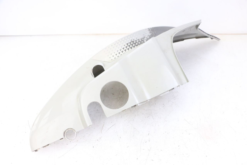 photo de FLANC POSTERIORE SINISTRO KYMCO AGILITY 4T 50 (2018 - 2022) - Focus sulla struttura