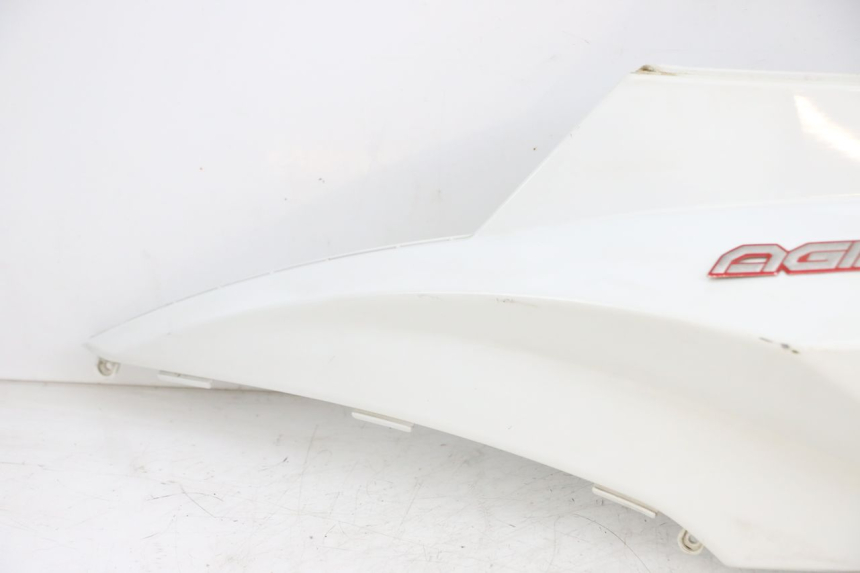 photo de CARENA POSTERIORE SINISTRA KYMCO AGILITY RS 4T 50 (2009 - 2013)