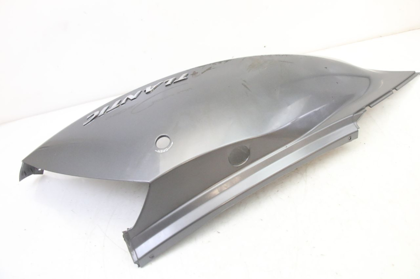 photo de FLANC POSTERIORE SINISTRO APRILIA ATLANTIC 125 (2003 - 2009)