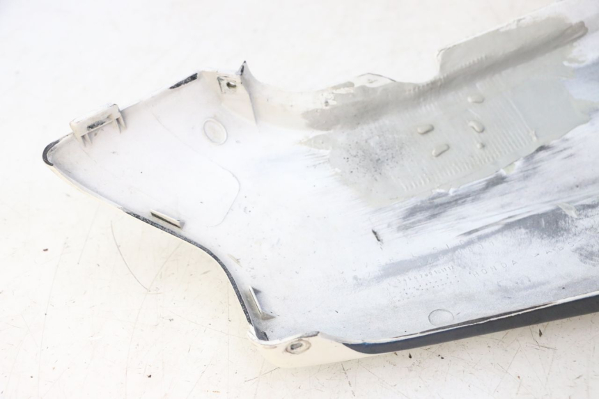 photo de CARENA POSTERIORE SINISTRA HONDA CBR RR FIREBLADE 900 (1992 - 1994)