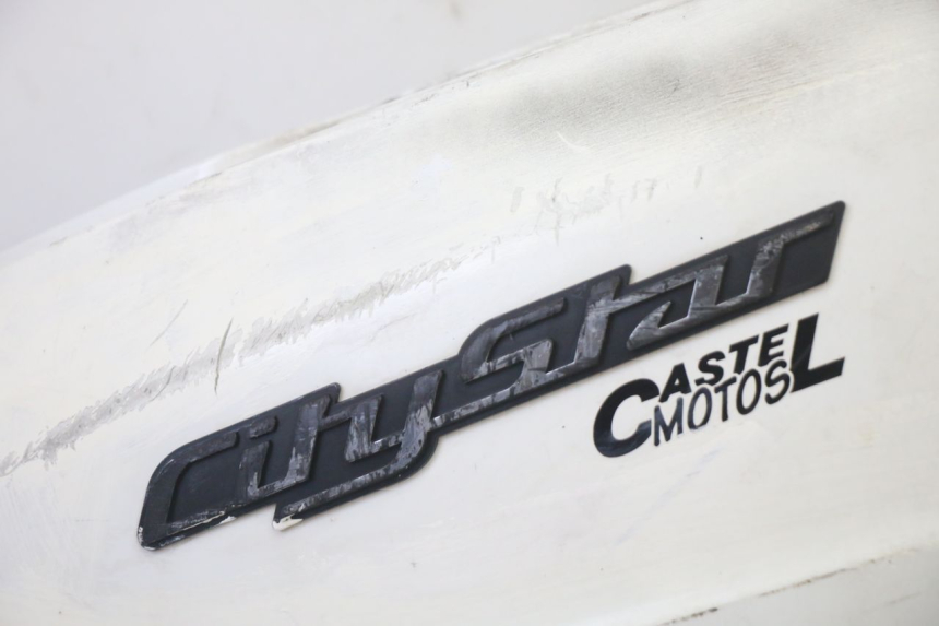 photo de CARENA POSTERIORE SINISTRA PEUGEOT CITYSTAR 50 (2013 - 2017)