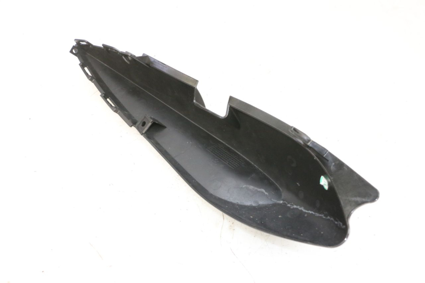 photo de CARENA POSTERIORE SINISTRA KSR CODE 125 (2018 - 2020) - Primo piano tecnico