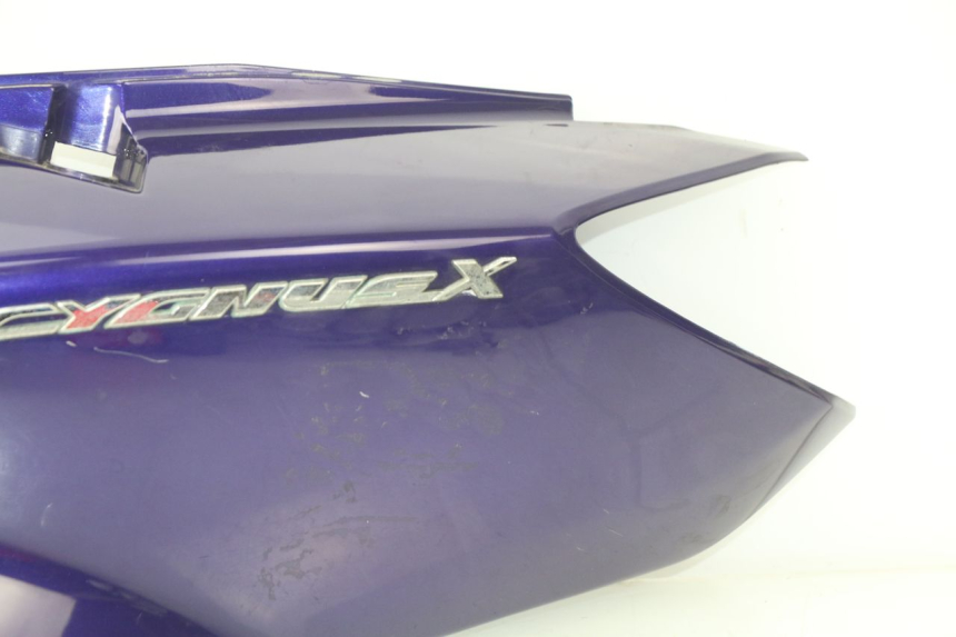 photo de FLANC POSTERIORE SINISTRO YAMAHA CYGNUS X 125 (2004 - 2007)