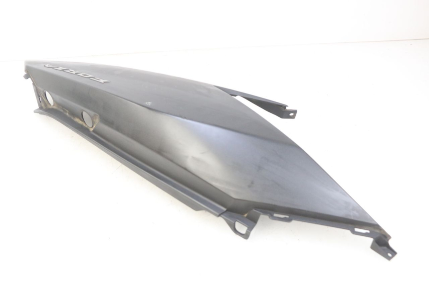 photo de FLANC POSTERIORE SINISTRO HONDA FORZA 125 (2015 - 2016)