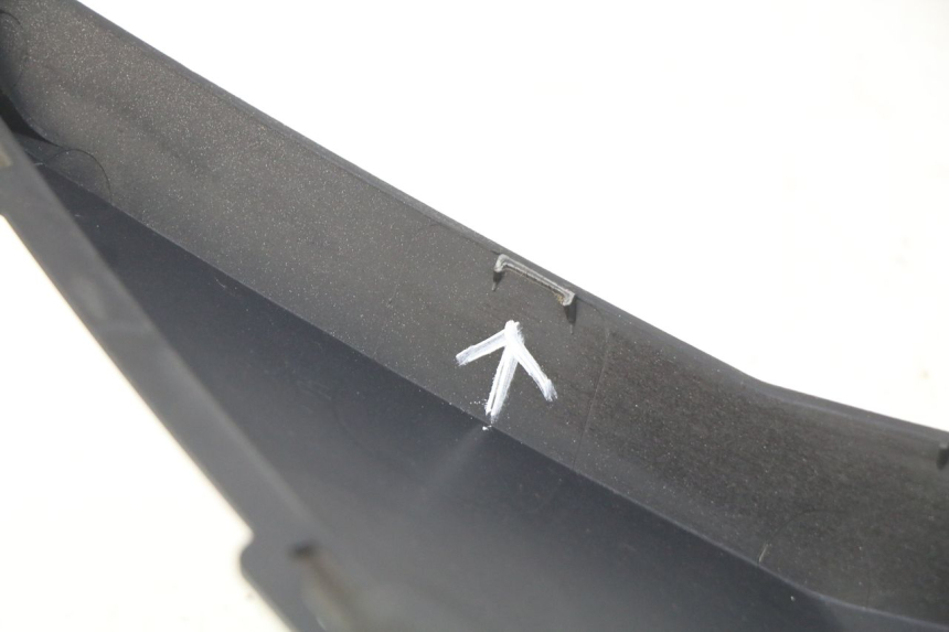 photo de FLANC POSTERIORE SINISTRO HONDA FORZA 125 (2015 - 2016)