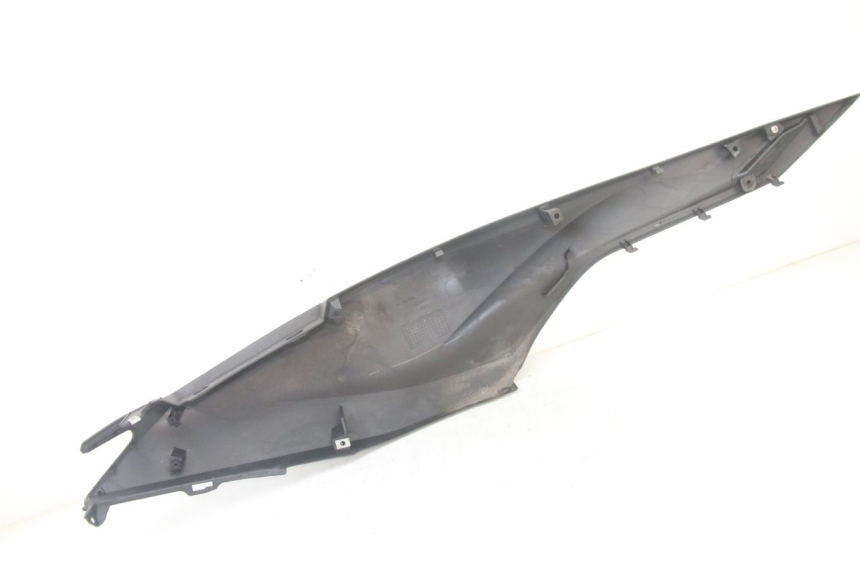 photo de CARENA POSTERIORE SINISTRA HONDA FORZA 125 (2021 - 2025)