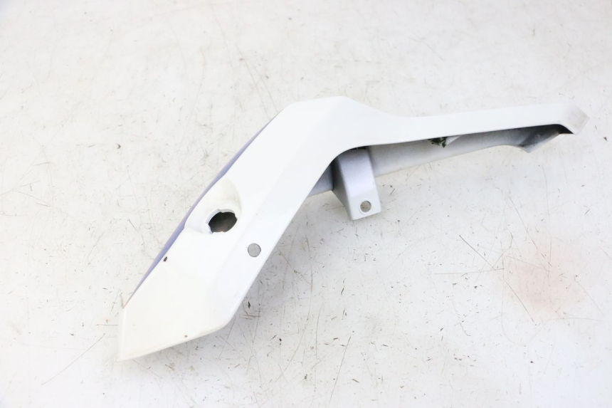 photo de CARENA POSTERIORE SINISTRA BMW G310 R 310 (2016 - 2020)