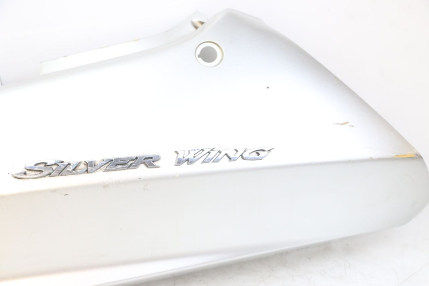 photo de CARENA POSTERIORE SINISTRA HONDA FJS SILVERWING SILVER WING 600 (2001 - 2010)