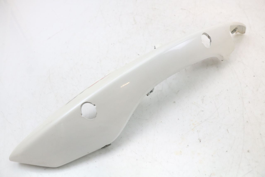 photo de CARENA POSTERIORE SINISTRA MOTO GUZZI NORGE 8V GT 1200 (2011 - 2016)