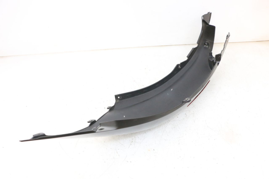 photo de CARENA POSTERIORE SINISTRA PIAGGIO MP3 HPE 300 (2019 - 2026) - Vista d'insieme del prodotto