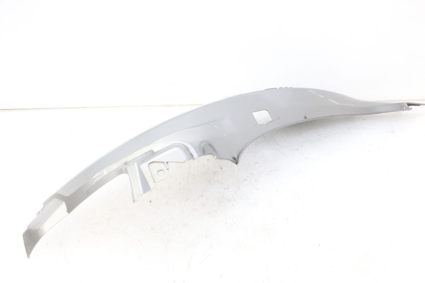 photo de CARENA POSTERIORE SINISTRA PIAGGIO MP3 LT 300 (2010 - 2016)