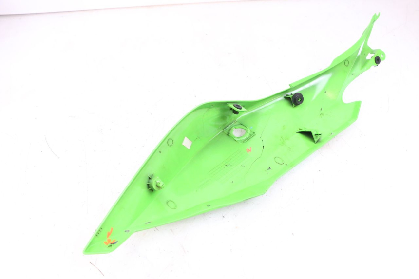 photo de CARENA POSTERIORE SINISTRA KAWASAKI NINJA 400 (2018 - 2023)