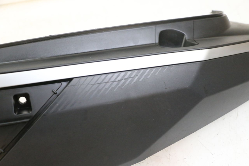 photo de FLANC POSTERIORE SINISTRO PEUGEOT TWEET 4T 50 (2023 - 2025)