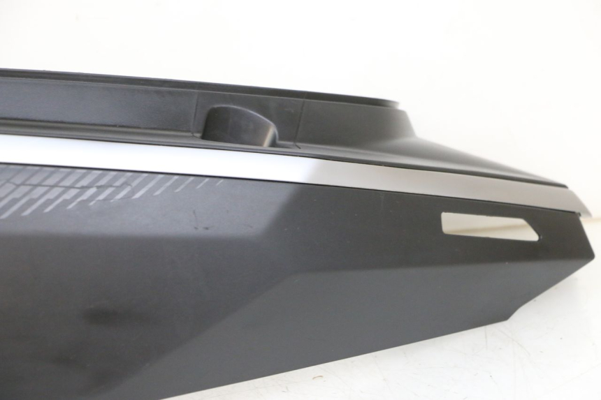 photo de FLANC POSTERIORE SINISTRO PEUGEOT TWEET 4T 50 (2023 - 2025)