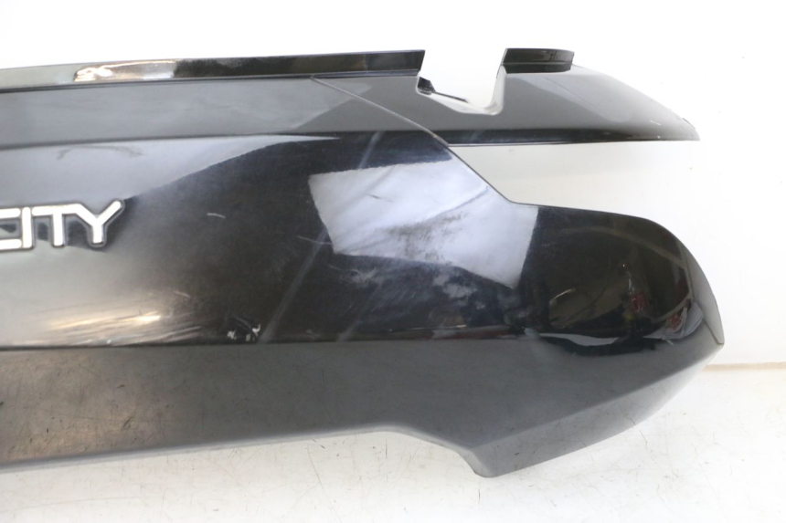 photo de CARENA POSTERIORE SINISTRA PEUGEOT VIVACITY 125 (2010 - 2017)