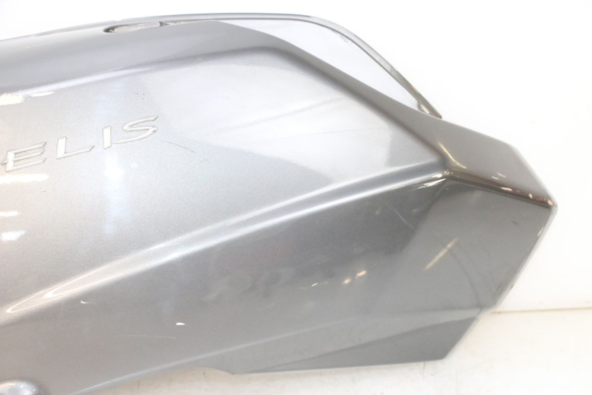 photo de CARENA POSTERIORE SINISTRA PEUGEOT SATELIS 125 (2013 - 2018) - Ispezione visiva dettagliata