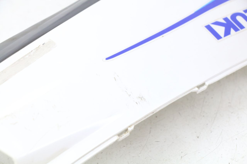 photo de FLANC POSTERIORE SINISTRO SUZUKI CP 80 (1985 - 1996)