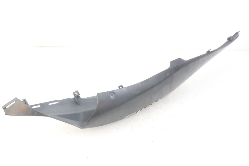 photo de FLANC POSTERIORE SINISTRO SUZUKI SIXTEEN 125 (2008 - 2010)