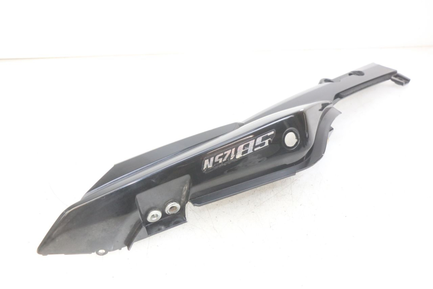 photo de FLANC POSTERIORE SINISTRO SYM WOLF SB 125 (2011 - 2018)